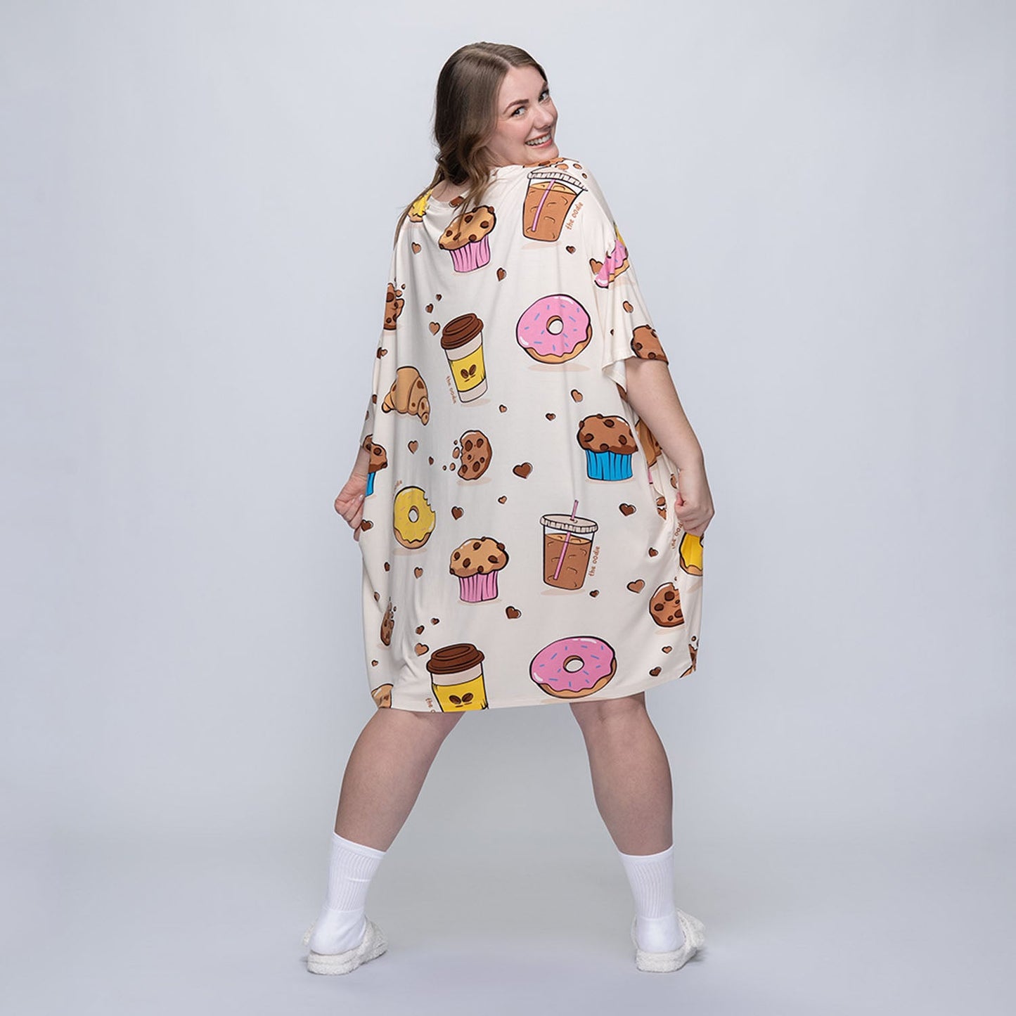 size: Tayla is 169cm wearing a size OOD