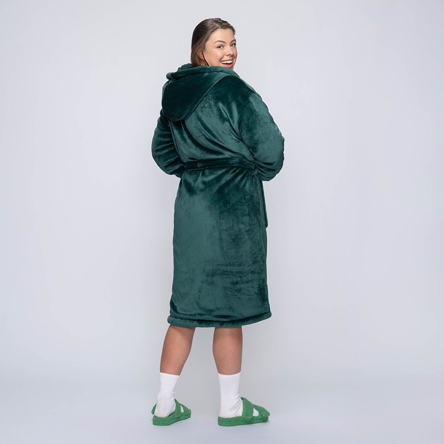 size: Mackenzie is 170cm wearing a size S/M