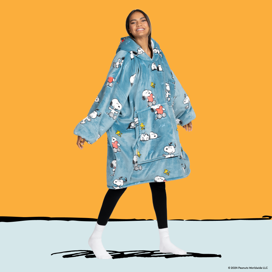 Snoopy Oodie™ Original Licensed – The Oodie EU - Main Image