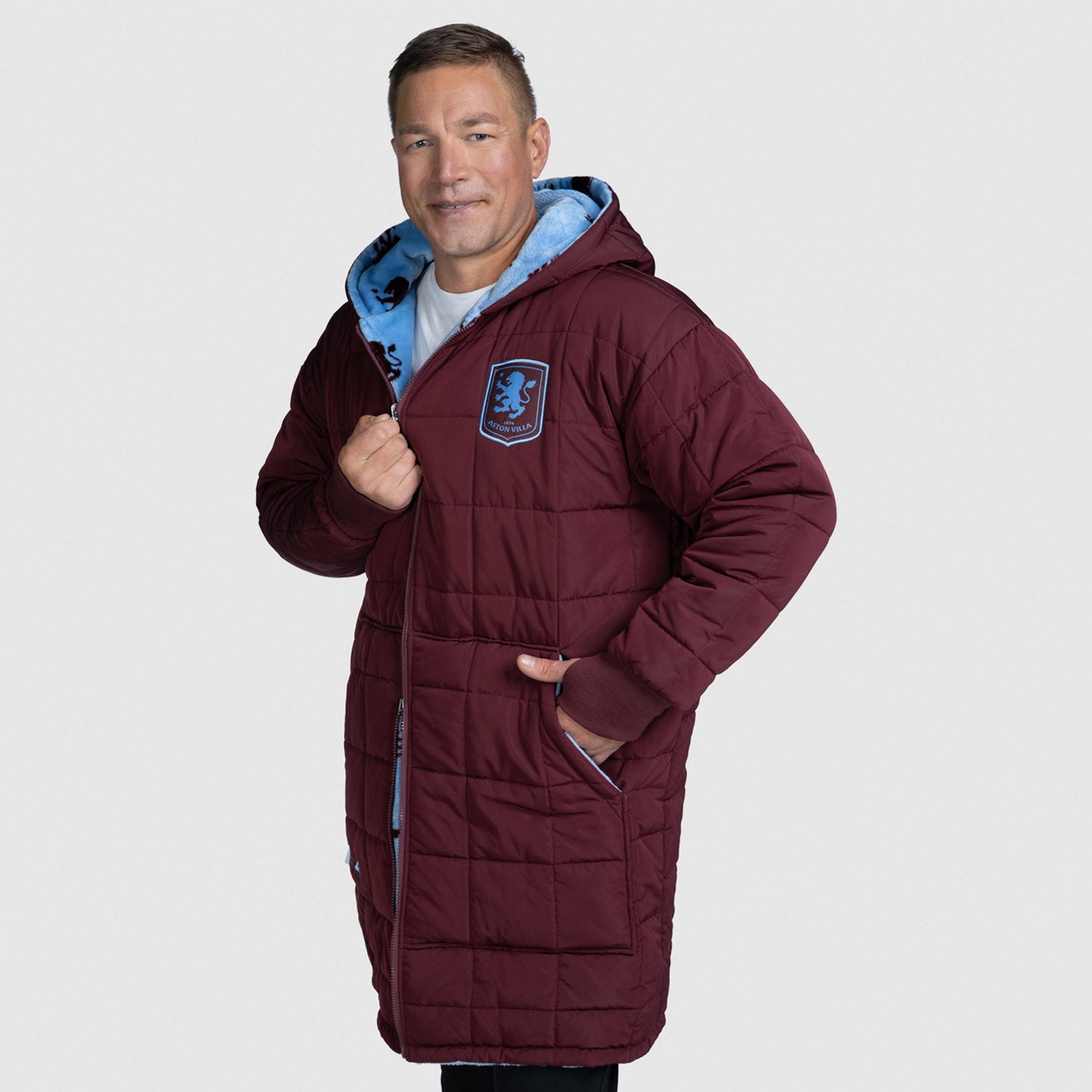Aston Villa Zip Through Outdoor Jacket Licensed – The Oodie EU