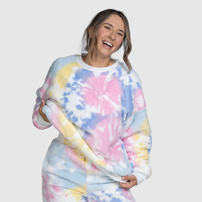 size: Mia is 170cm wearing a size S/M