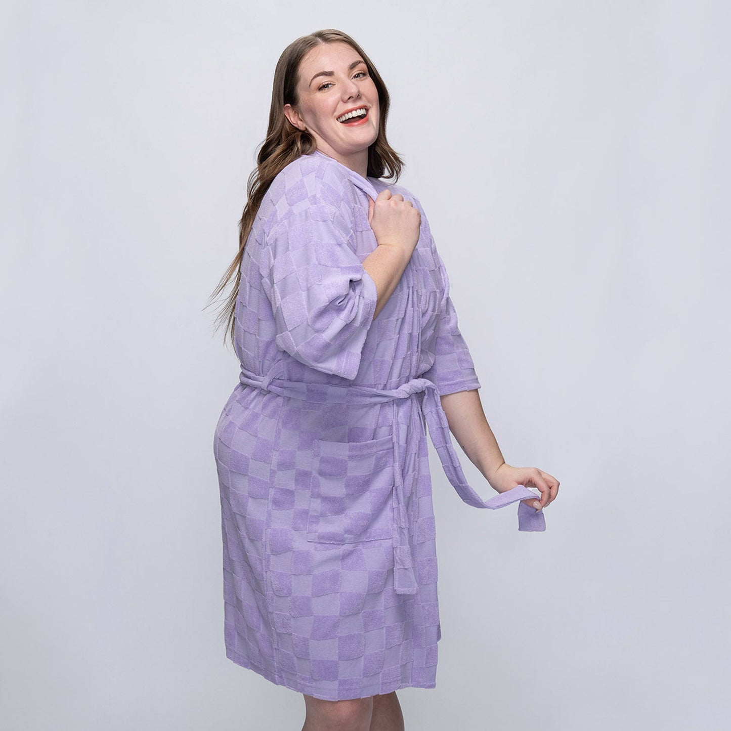 size: Tayla is 169cm wearing a size L/XL