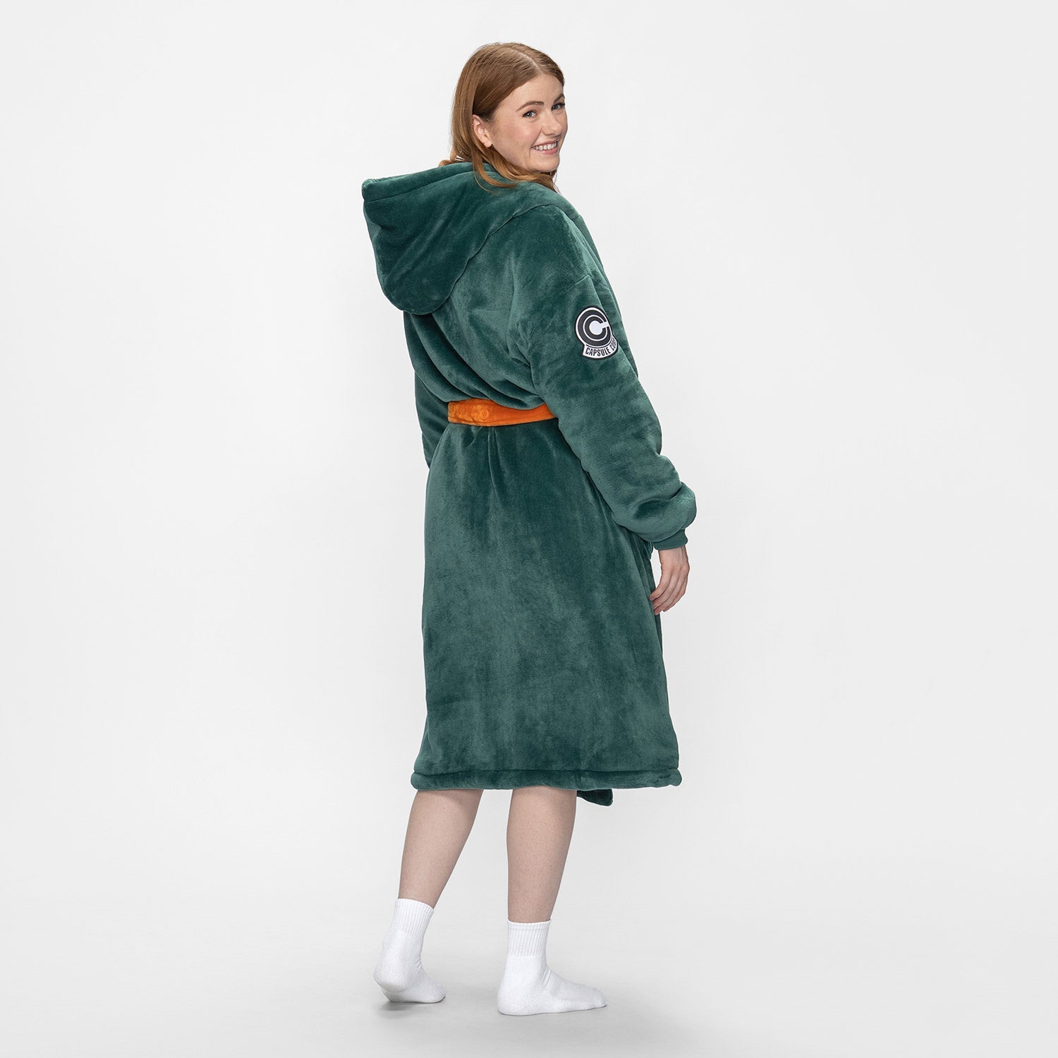size: Claire is 173cm wearing a size S/M