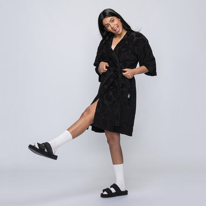 size: Shailza is 165cm wearing a size S/M