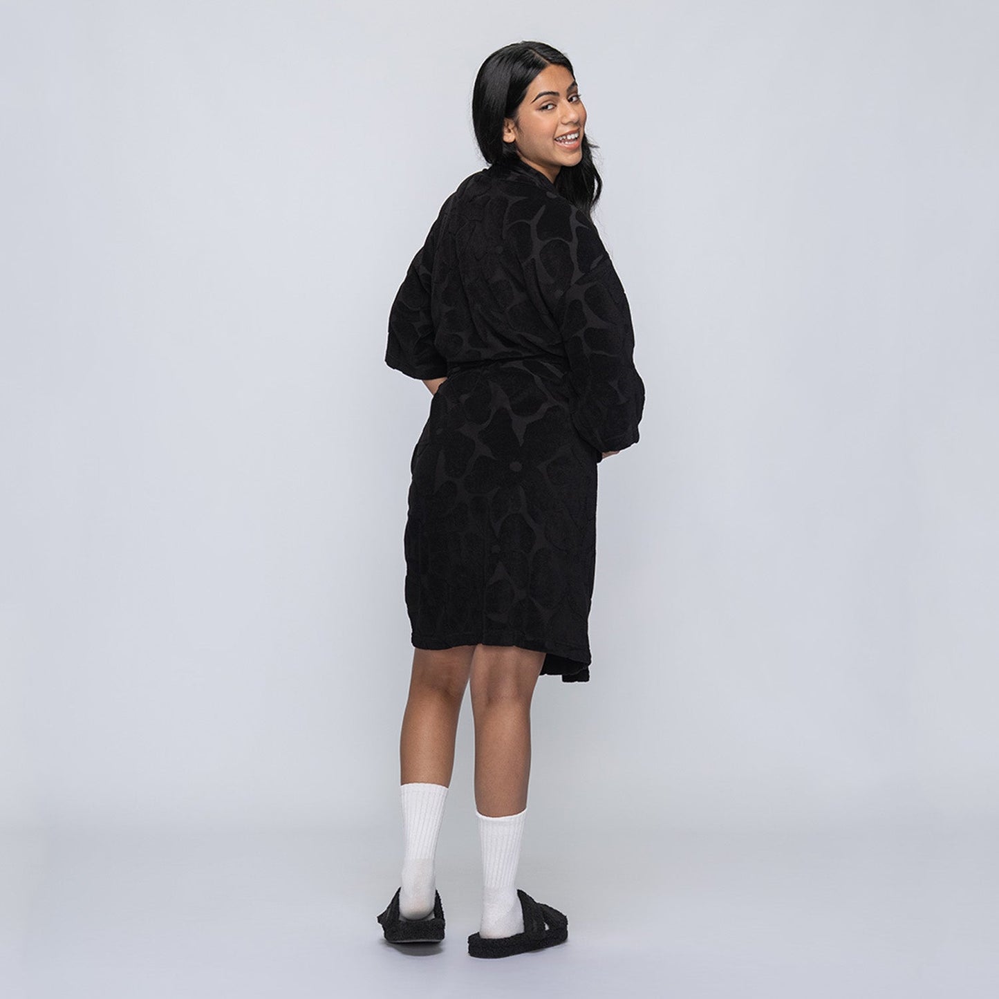 size: Shailza is 165cm wearing a size S/M