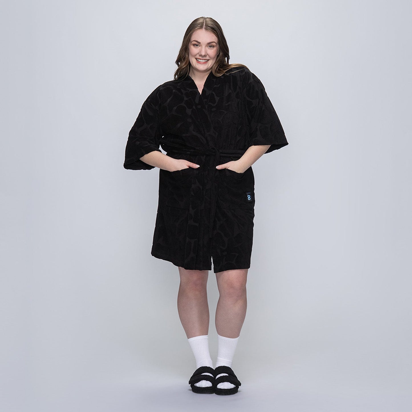 size: Tayla is 169cm wearing a size L/XL