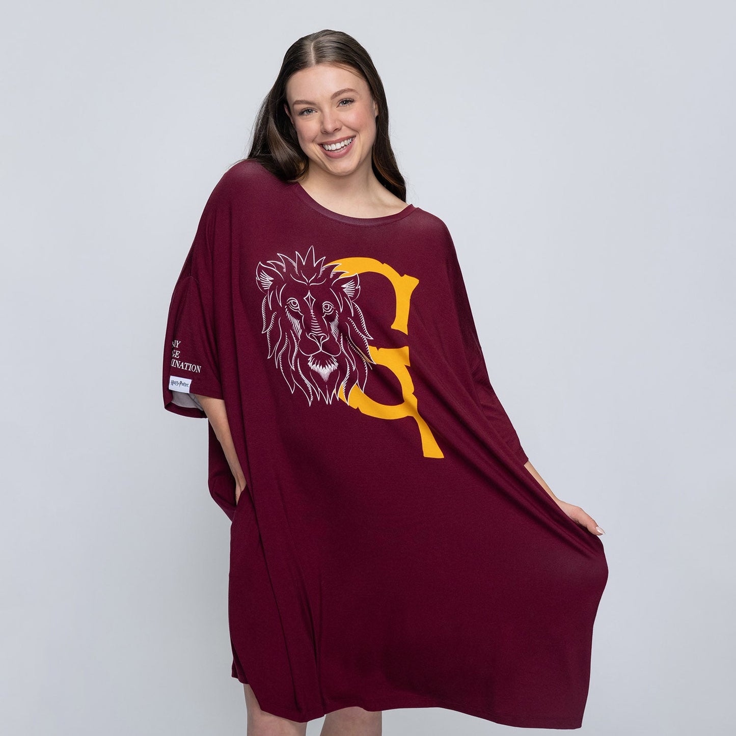 size: Mackenzie is 170cm wearing a size S/XL