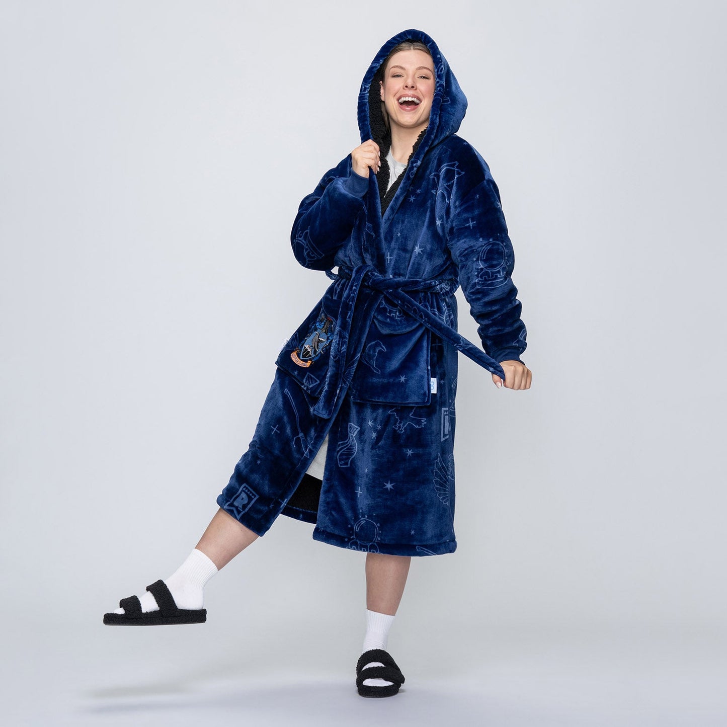 size: Mackenzie is 170cm wearing a size S/M