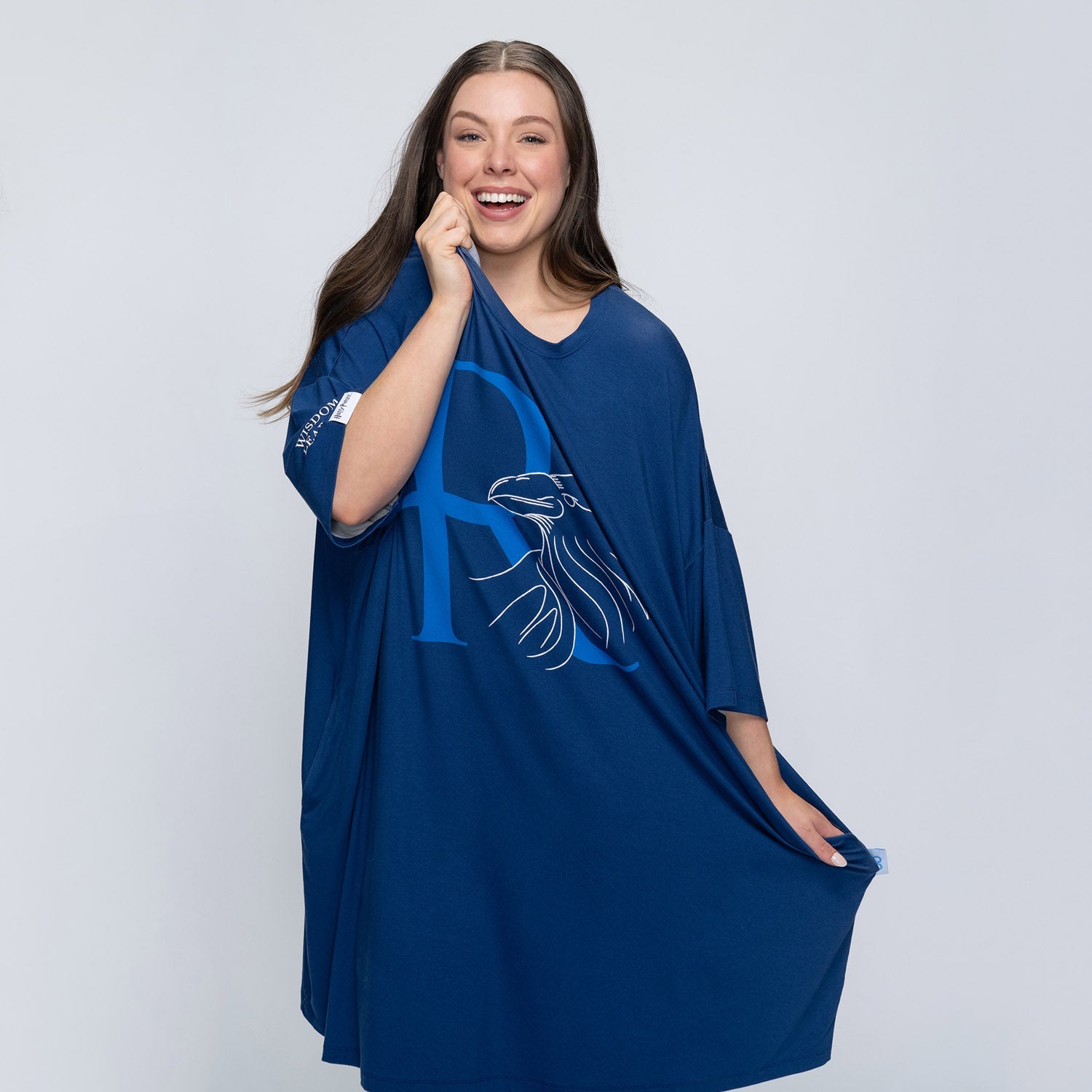 size: Mackenzie is 170cm wearing a size S/XL