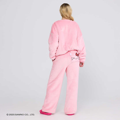 size: Jess is 170cm wearing a size S/M