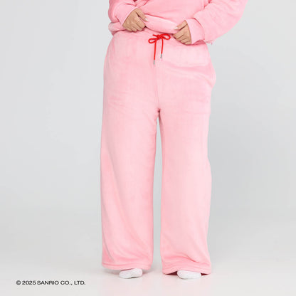 size: Serena is 180cm wearing a size L/XL