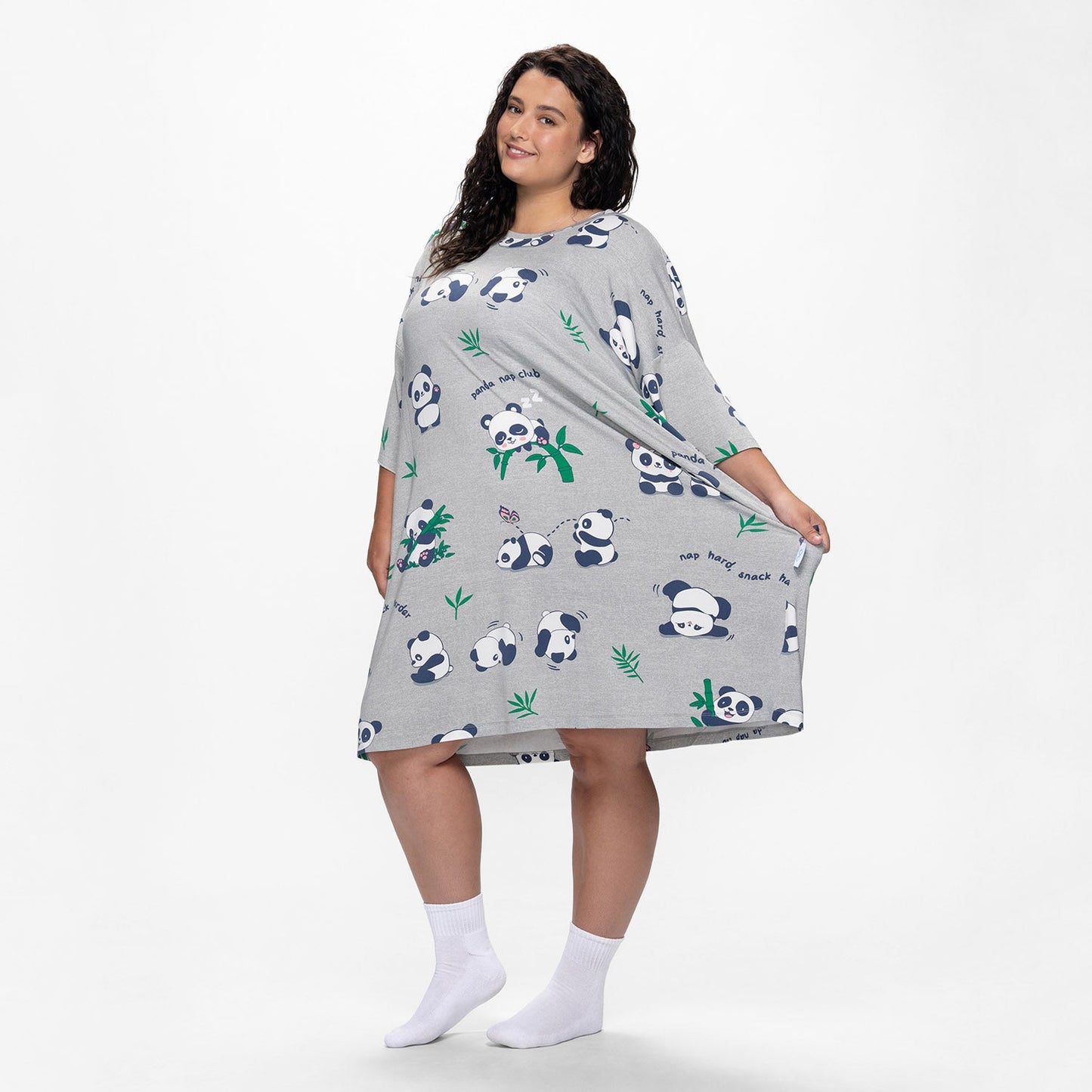 size: Aaliyah is 183cm wearing a size OSFM