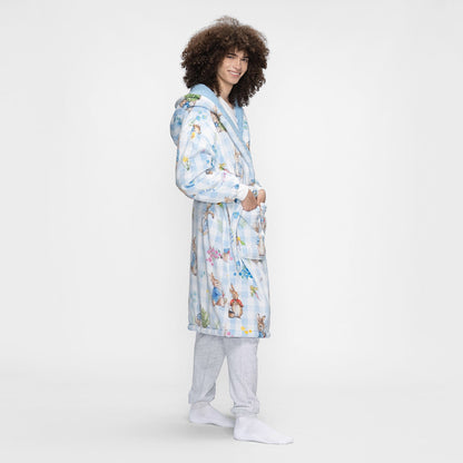 size: Aleks is 182cm wearing a size L/XL 