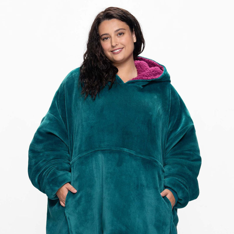 size: Aaliyah is 183cm wearing a size OOD
